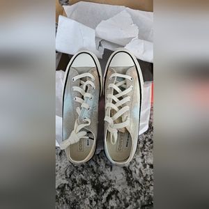 Brand New Converse Chuck 70 Spray Paint Low